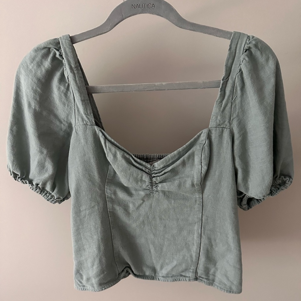 Abercrombie & Fitch crop top
